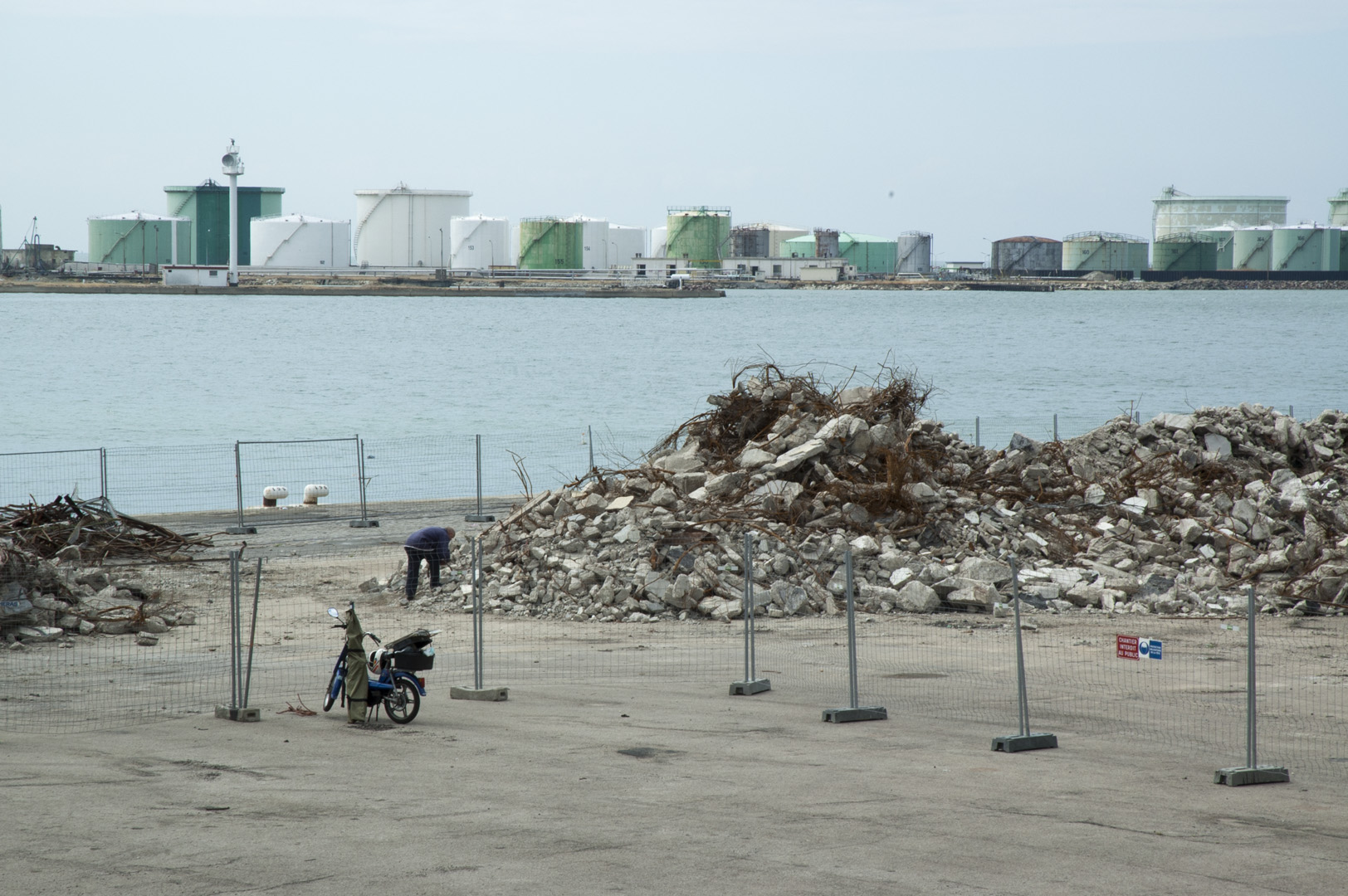 Biffin, sur la zone, Le Havre, 2006.